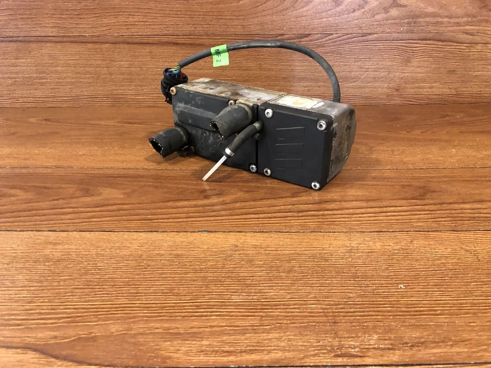 Mercedes Dodge Sprinter 2500 3500 2004-2006 calentador de agua caliente ventilación OEM Foto 3 de 4