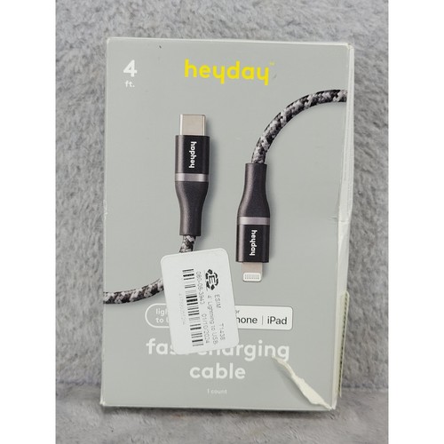 heyday 4ft Braided USB-C to Lightning Fast Charging Cable Black White T1438