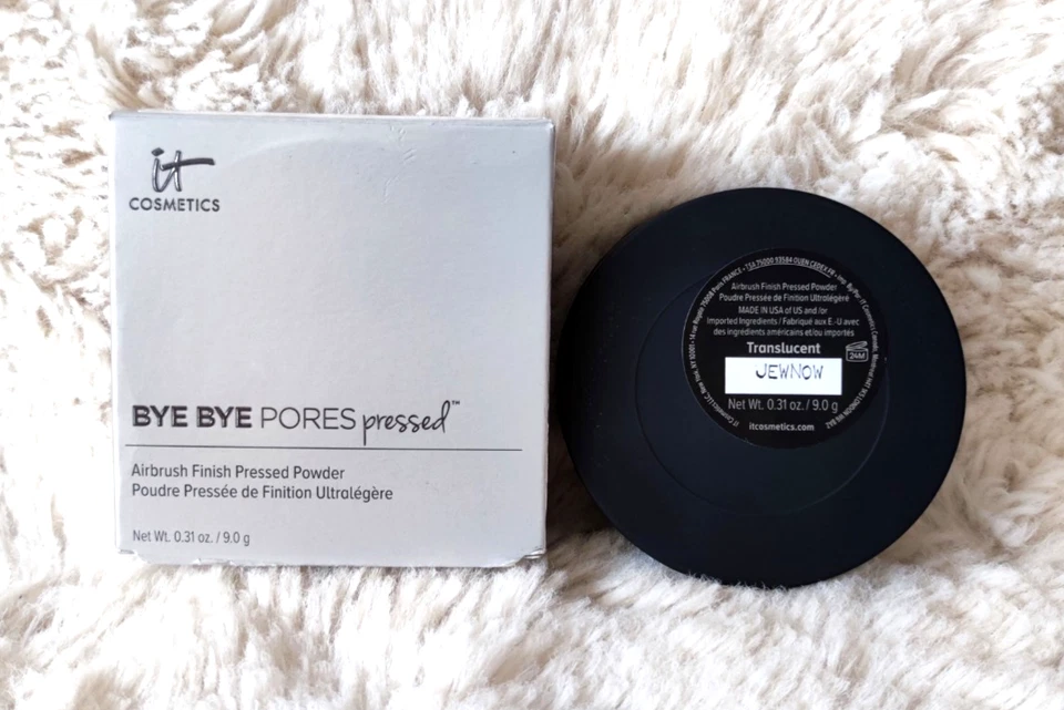 IT Cosmetics Bye Bye Pores Pressed Translucent Powder 9g – Pore Blurring Finish - Image 2 of 4