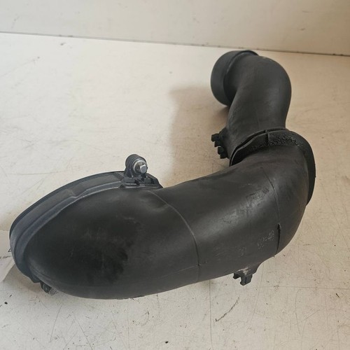 BMW 5 E60 E61 2007 Diesel 173kW Ansaugrohr Ansaugschlauch Turbolader NOD17152