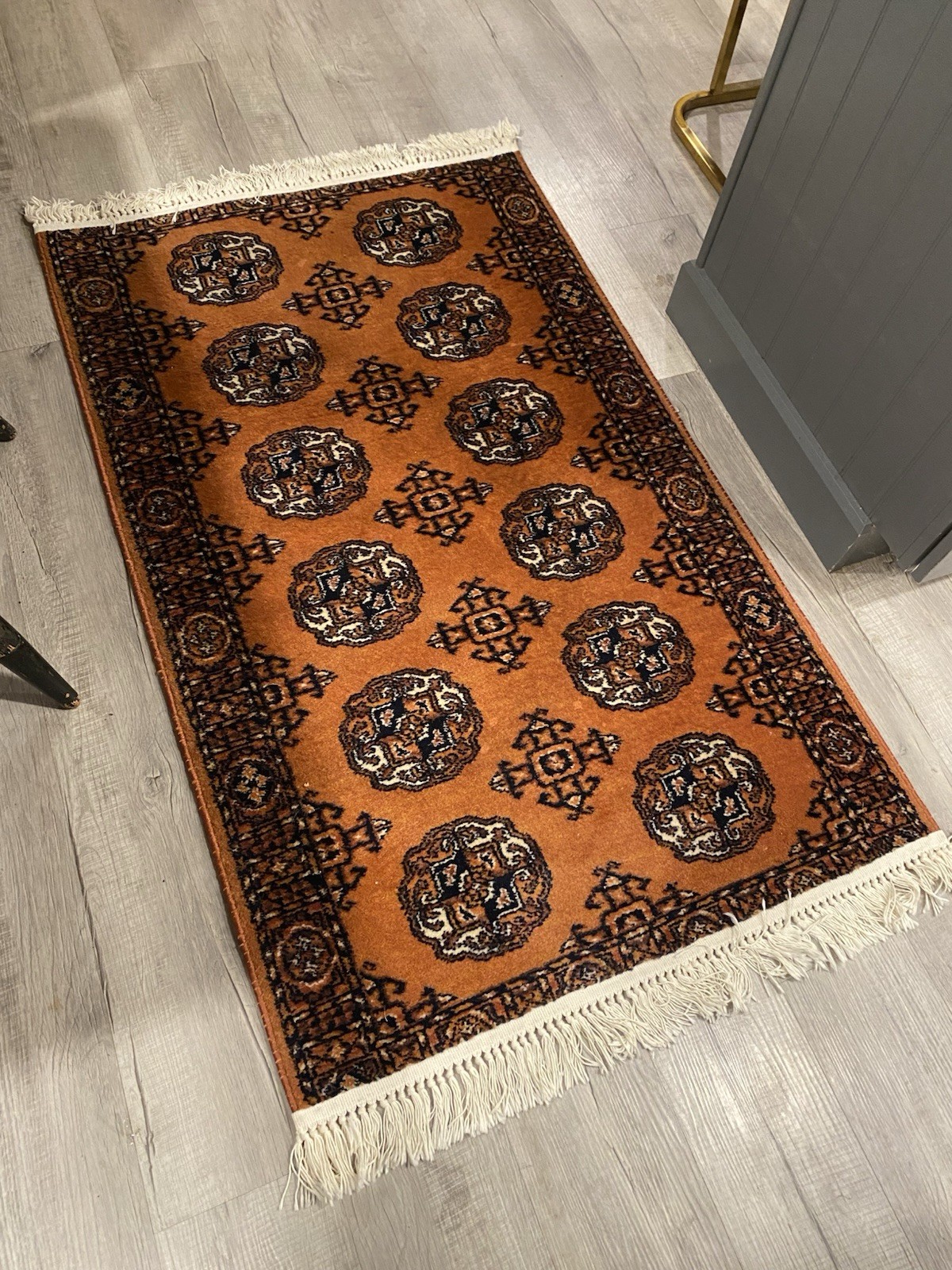 Vintage Karastan Bokhara #716 100% Wool Rug 2 ‘ 10” X 5’, Ex. Condition.