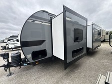 2025 Venture Stratus SR302VBH