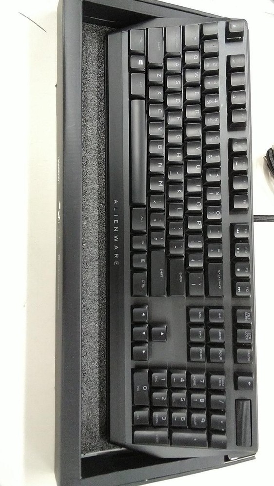 Dell AW510K Mechanical Gaming Keyboard Used in Good Condition