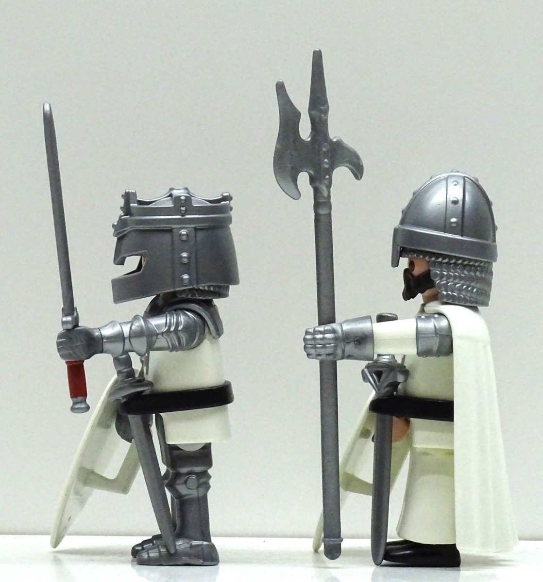 2 Playmobil Crociato Bianco E Giallo - Edizione Tedesca Rara Gerusalemme