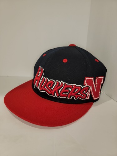 Nebraska University Cornhuskers Huskers one size Vintage 90s top of the world