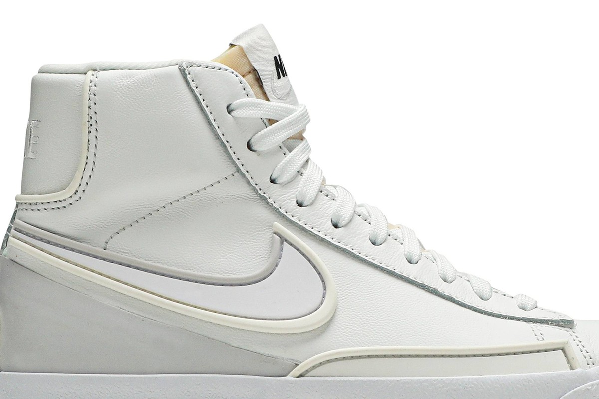 Size 5 - Nike Blazer '77 Mid Infinite White W for sale Size 5 - Nike Blazer '77 Mid Infinite White W for sale