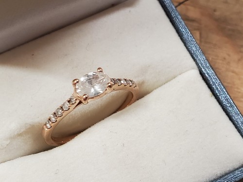 Diamond Engagement Ring, Rose Gold size 7 - nice 1/2 + Carat Oval center diamond - Picture 11 of 15