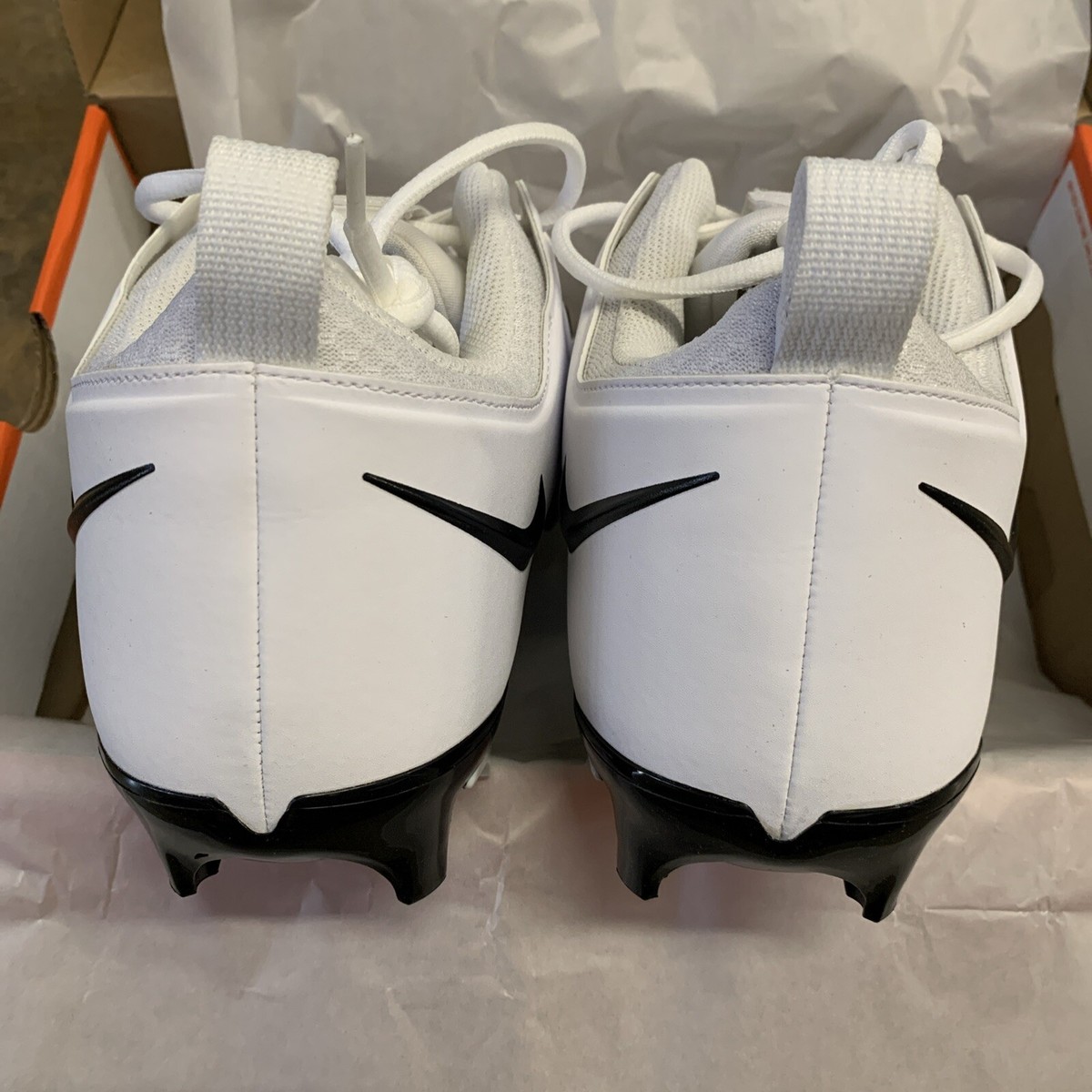 Nike Alpha Menace Pro 3 Low -WIDE- Cleats White/Black FJ6843  display picture 1