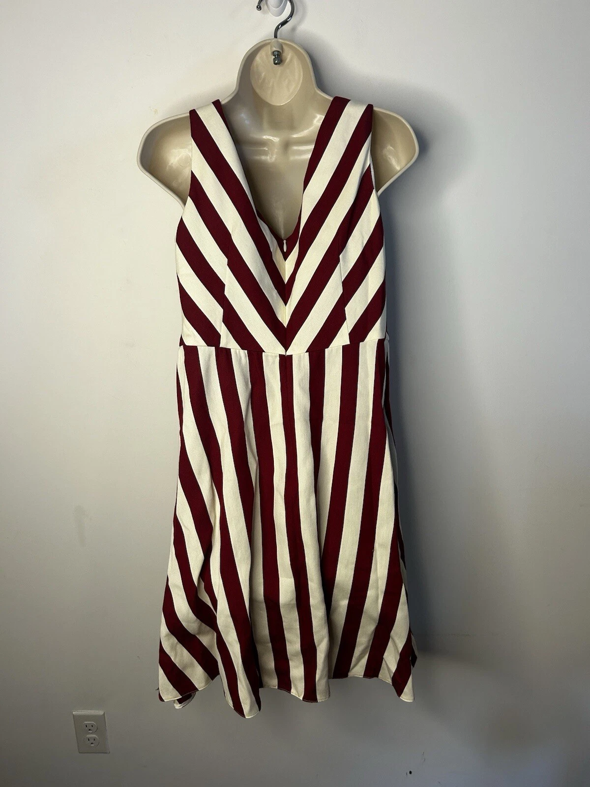 Abito ROSSO Valentino Garavani foderato in cotone linea A taglia 48 US 12
