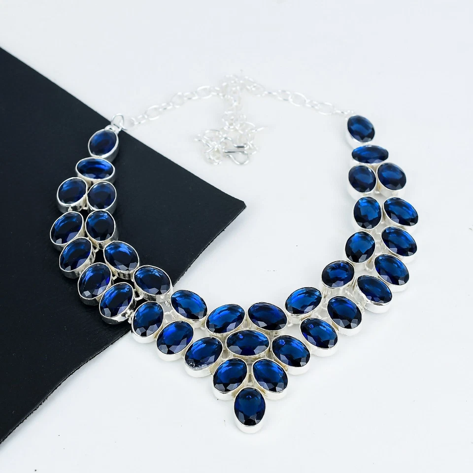 Collana In Argento Sterling 925 Con Gemma In Zaffiro Blu Creato In Laboratorio - Immagine 2 di 4