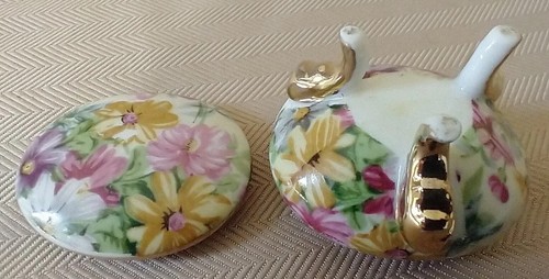 Gold Trim Porcelain China Vintage Miniature Trinket Ring Box Pink Floral EUC - Picture 3 of 6