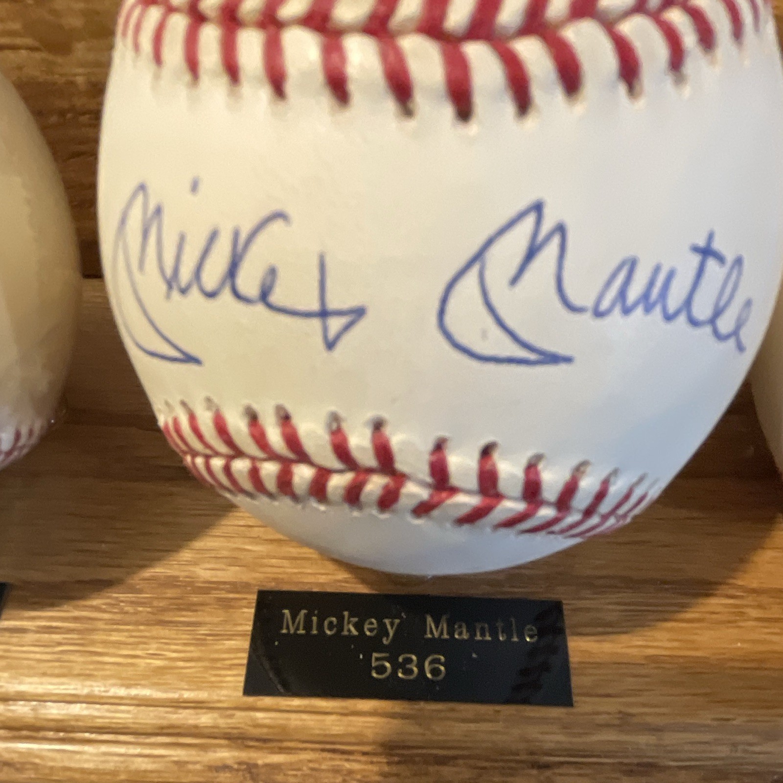 Display Lot Signed Original Baseballs - Hank Aaron, Mickey Mantle, Ted ...