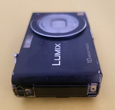 Panasonic LUMIX DMC-FX37 Black 10.1MP Digital Camera w Battery SD