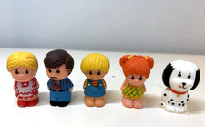 VINTAGE KENNER TREE TOTS Family Tree House Figures mom/dad/brother/sister/dog