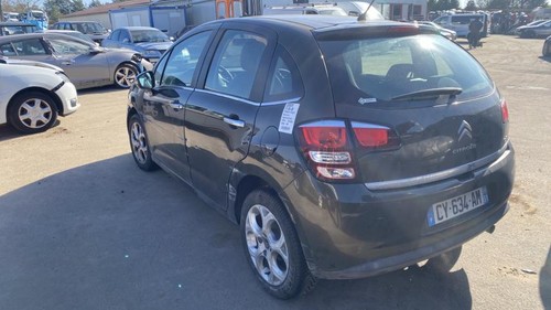 Ventanilla triangular trasera derecha CITROEN C3 2 PHASE 2 9805760280 - Imagen 9 de 9