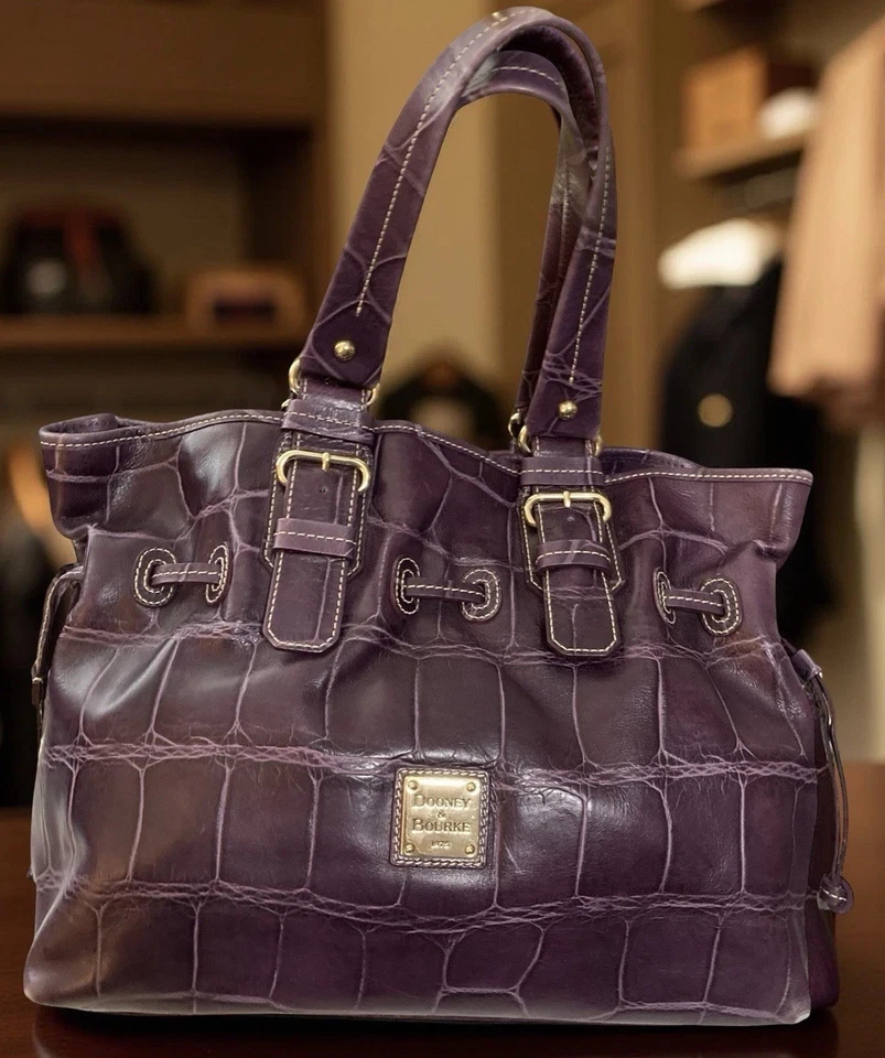 Bolso de Mano Dooney Bourke Púrpura Chiara Hobo Croco Cuero Repujado Cordón Y2K Foto 2 de 4