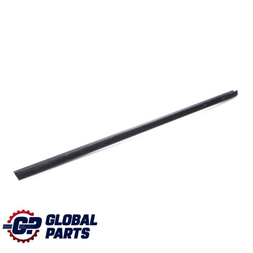 Volkswagen VW Caddy Dichtung Vorne Rechts Innere Fensteröffnung 2K0837472