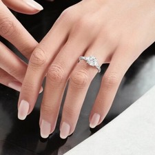 Wedding Ring 1.40 Ct Round Cut Lab Grown Diamond IGI Platinum PT950 E F VS