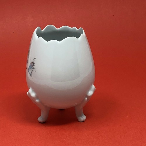 Chamonix Skiing Resort Porcelaine De Limoges Egg - Picture 4 of 6