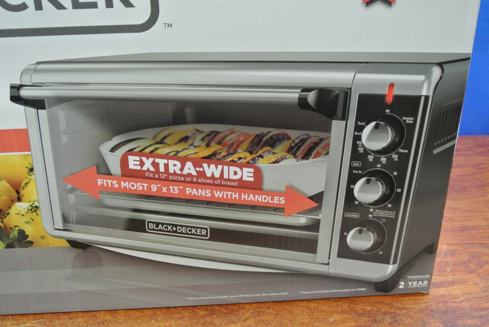 BLACK+DECKER TO3250XSB Extra Wide Convection Countertop Toaster Oven