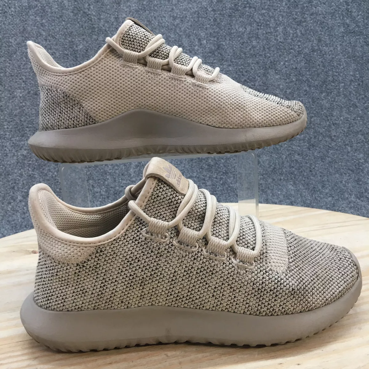 Adidas tubular 2025 shadow for running
