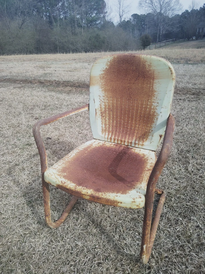 Juego de sillas de césped vintage de metal Arvin Dot (2 sillas por pedido) Foto 3 de 4