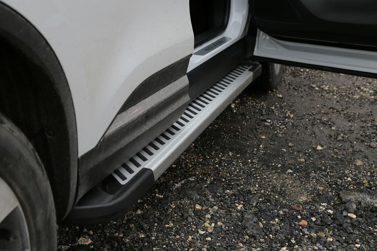 Running Board Side Step Nerf Bar for ISUZU D-MAX 2012 → Up