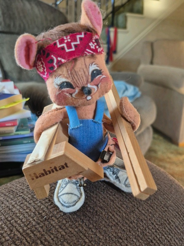 1994 Usa Annalee Mouse Carpenter Habitat worker helper figurine 