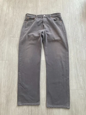 Jeans Levi's 501 Made in Spain Taille 44 ref 141 - Photo 1/4