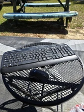 Logi MK330 keyboard and mouse wireless