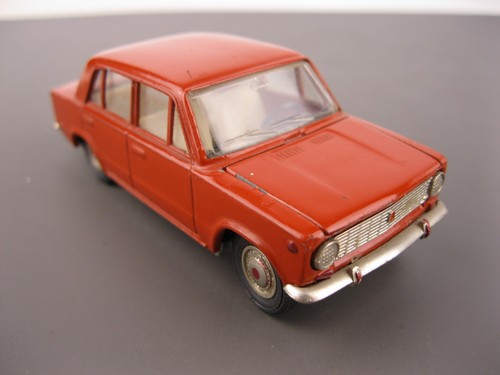VAZ 2101 legendäres Kopeyka Lada Automodell A9 1:43 Made in Soviet Russia UdSSR - Bild 2 von 13