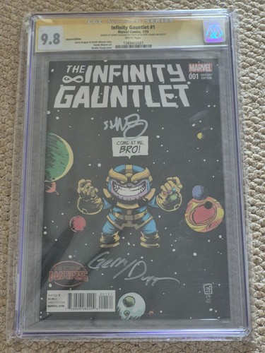 The Infinity Gauntlet #1 Marvel Comics 2015 Skottie Young Variant SIGNED CGC 9.8