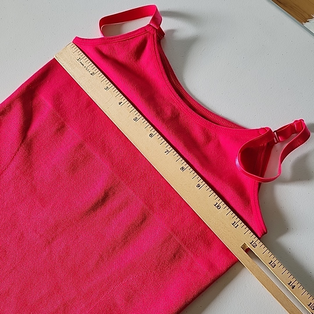 Shapermint Essentials Cami Top Medium Red Scoopne… - image 3