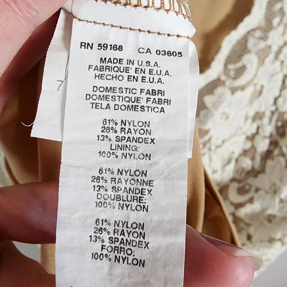 Karen Kane XL White Lace Cocktail Dress Scalloped Trim Elegant Feminine Glam - Image 4 of 4