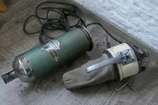 Alter antiker Staubsauger "Arielly", 50/60er Jahre, für Dekoration