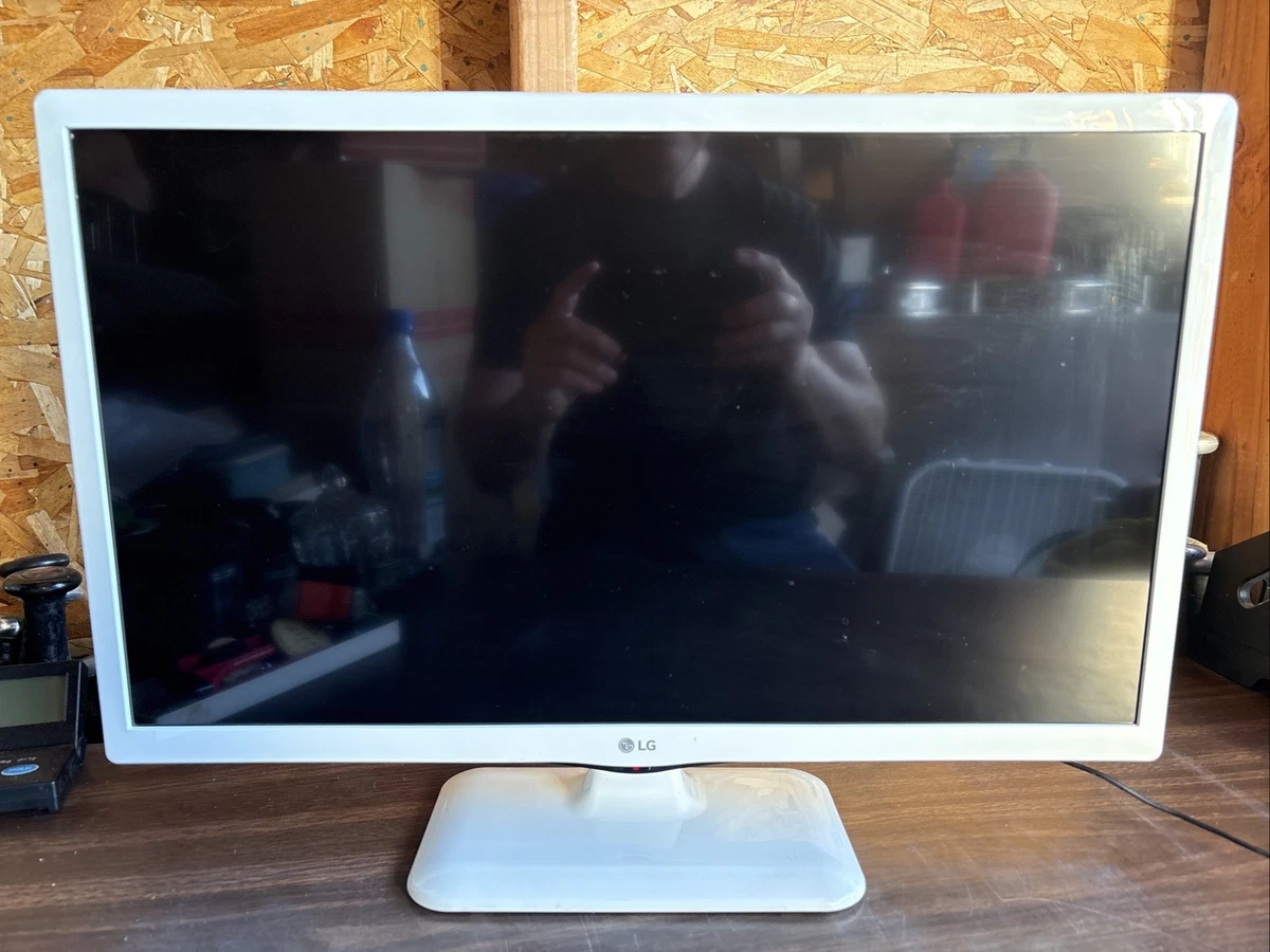 LG LED 720p (HD) Maximum Resolution TVs without Smart TV Features