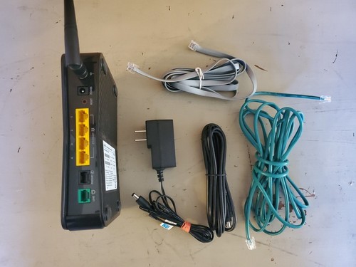 ZYXEL Qwest CenuryLink PK5000Z - ADSL2+, 2.4GHz b/g, Wireless 802.11 b/g/n Modem - Picture 4 of 6