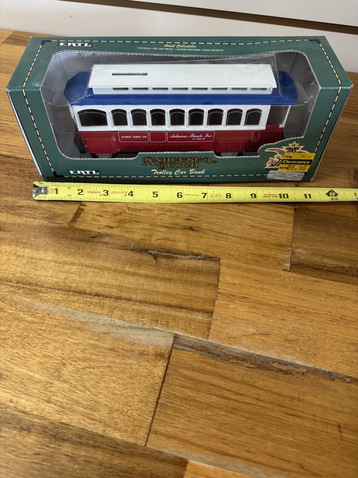 anheuser busch Trolly Car Bank Ertl  1/43 Due Vast Metal MIB
