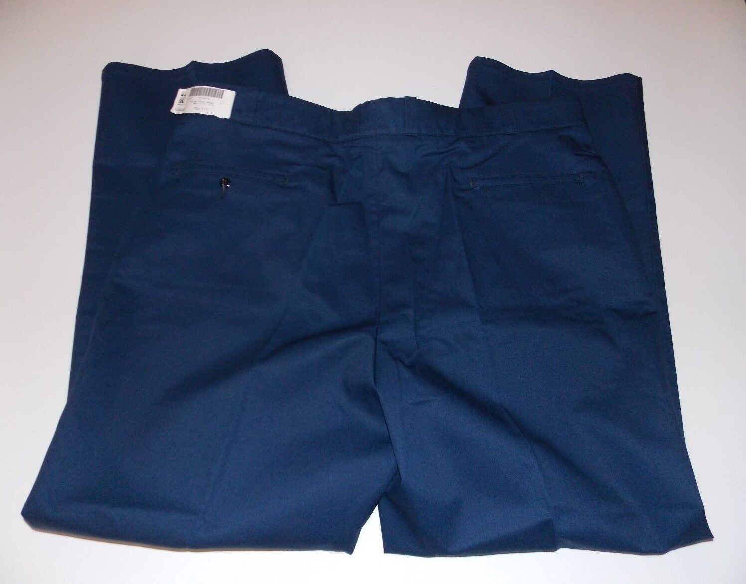 NWT Men`s Utility Work Pants Cotton Blend Size 44X32 Navy Blue USA Made