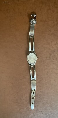 Vintage OMAX Waterproof Ladies Women s Watch JYL044