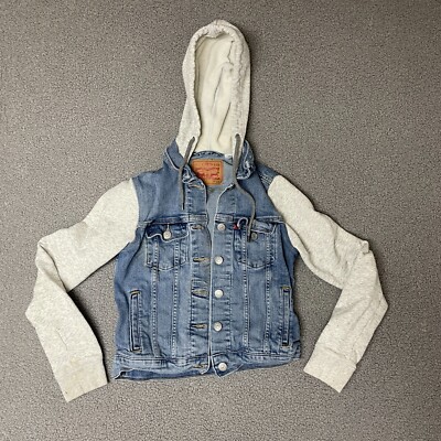 Normal Hoodie Combined With Denim Jacket Levi's Denim Jacket