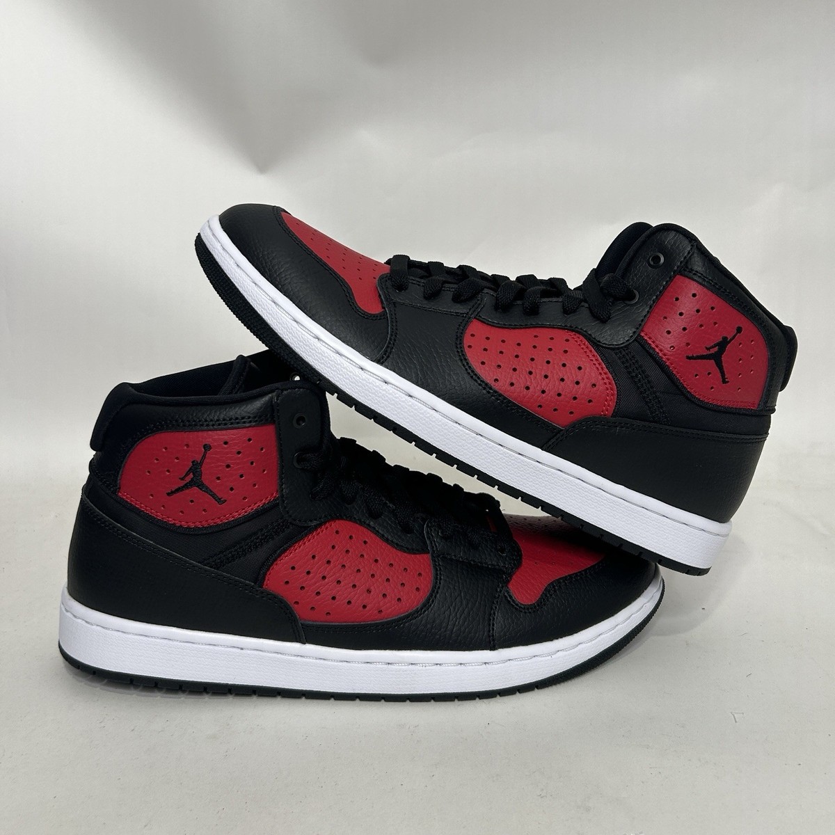 Air Jordan Access “Bred/Black Gym Red White” Sneakers AR3762-006