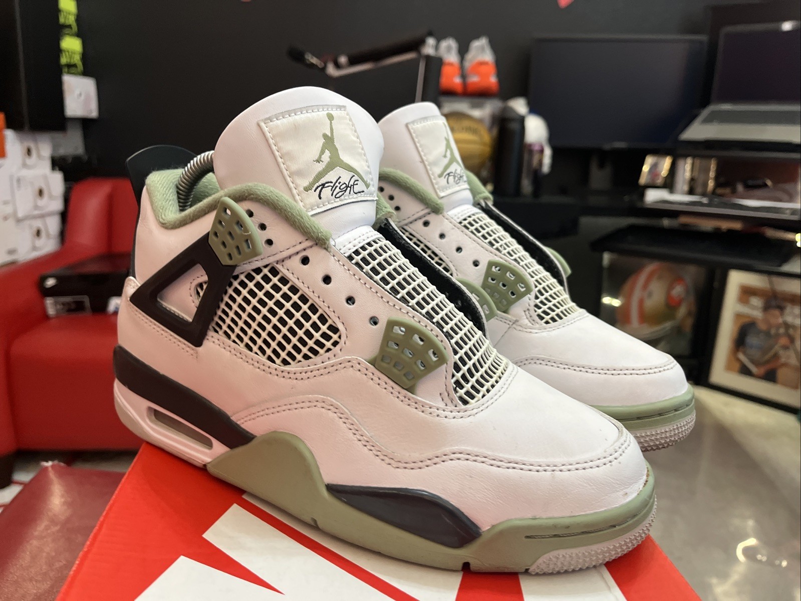AIR JORDAN 4 (IV) SEAFOAM GREEN YOUTH 5  | WOMANS 6 🔥🔥RARE🔥🔥 image 6