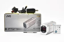 JVC KENWOOD Everio GZ-V570 FULL HD AVCHD Video Camera silver [NEAR MINT] Japan