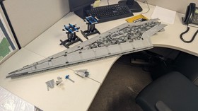 LEGO Star Wars UCS Super Star Destroyer 10221 &ndash; Retired Set (Incomplete)