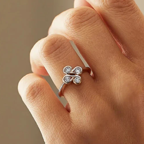 0.68TCW Round Cut Lab-Grown Diamond Casual Wear 950 Platinum Minimalist Ring - Picture 1 of 8