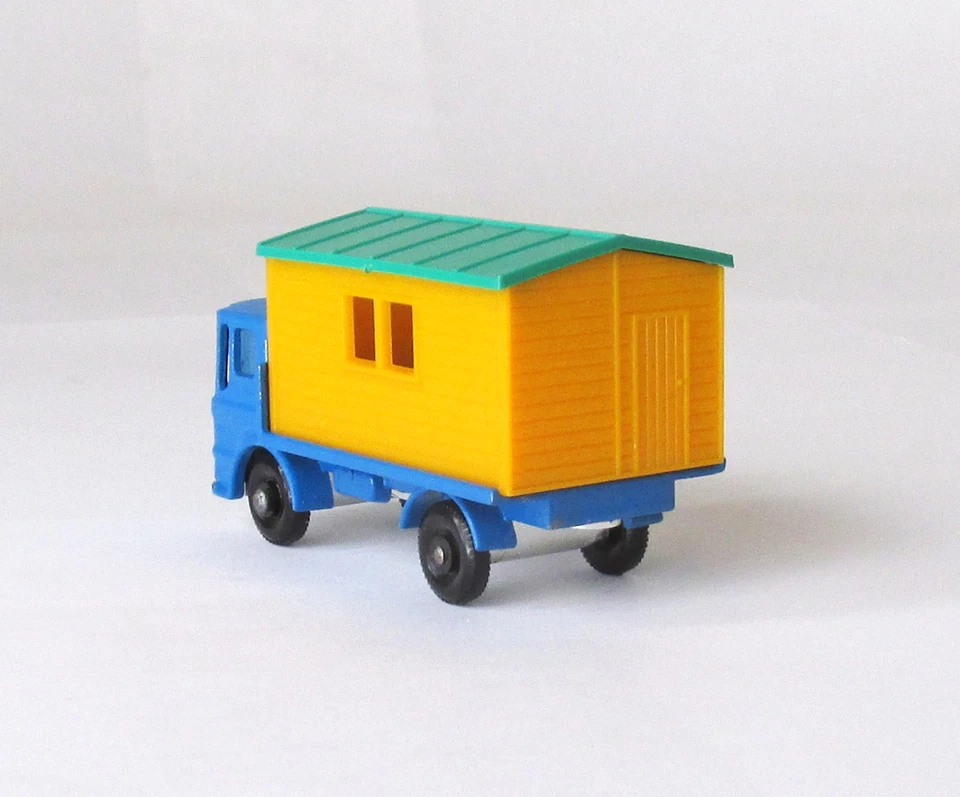 Vintage Lesney Matchbox #60 Site Hut Truck Regular Wheel 1966 - Image 2 of 4