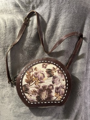 Myra Nirvana Round Leather Crossbody Purse 10x9x2 New With Tags Floral