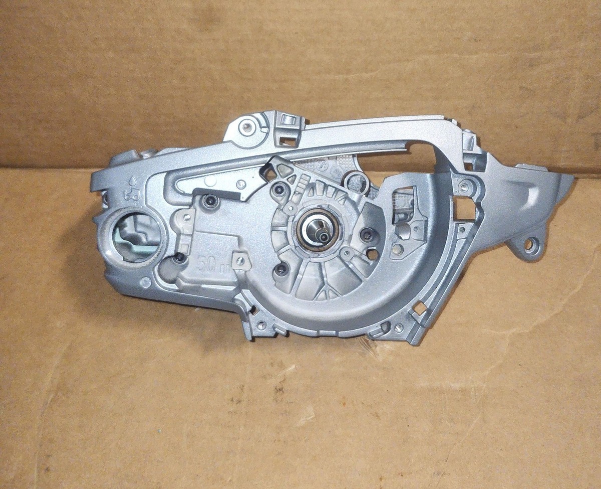 み OEM Husqvarna 531114507 Short Block Crankcase H55 Fits 550 XP Mark
