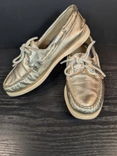 Sperry Top Sider Women's 7.5 Angelfish Boat Shoes Metallic Silver Leather Preppy